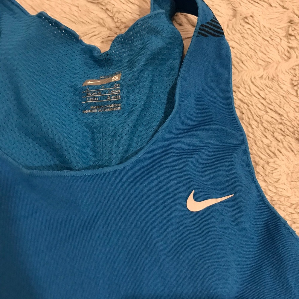 Small Nike Racerback Tank - Picture 2 of 10